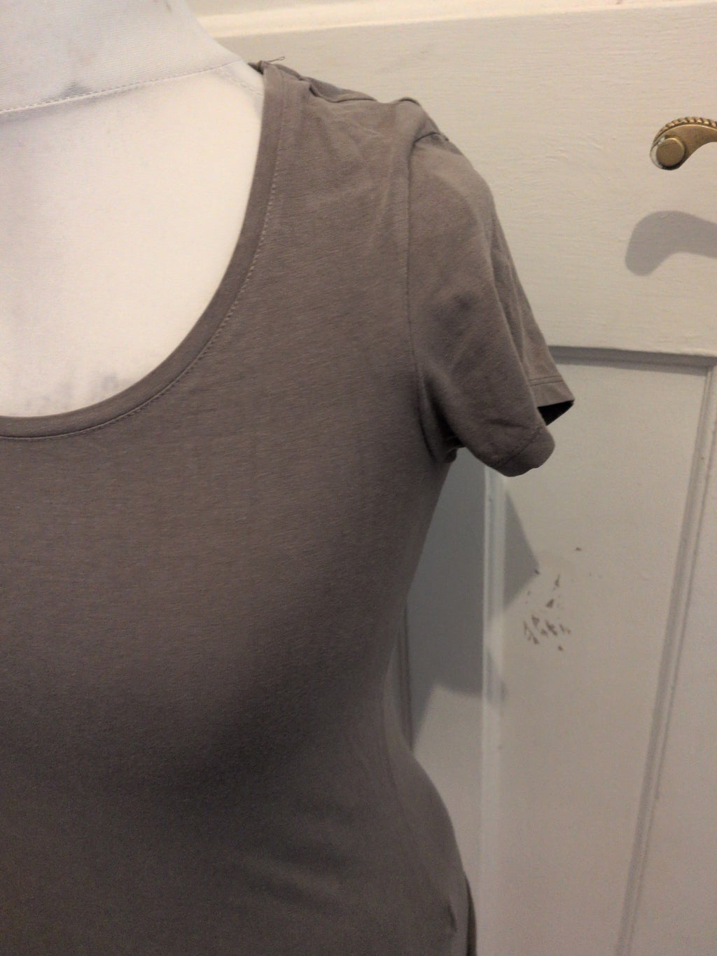 Primark 10 Sage Green Stretch Scoop T-shirt