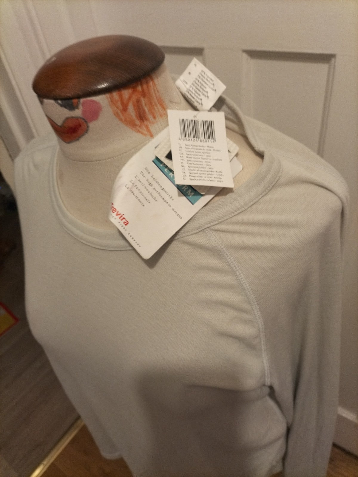 Brand New Mens Unique&Pure Size 2XL Pale Blue Long Sleeved Sports Tshirt