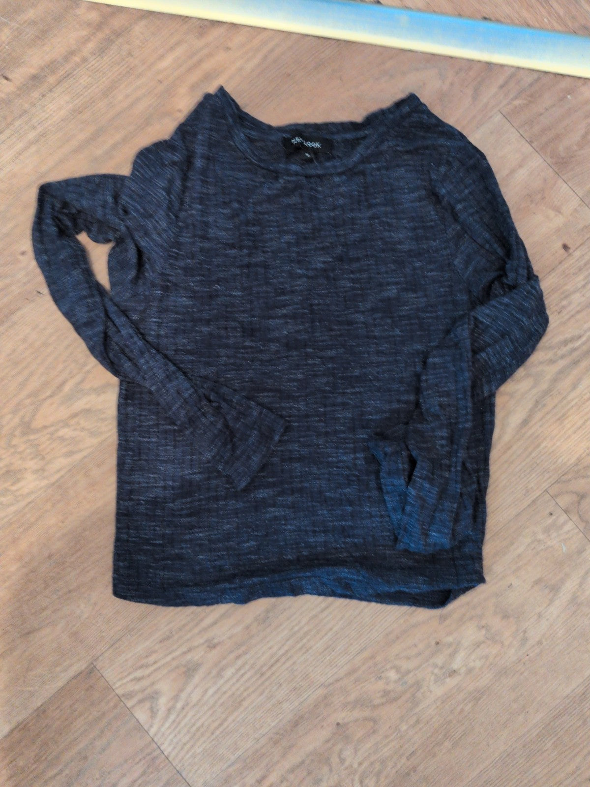 New Look 8 Navy Long Sleeve T-shirt