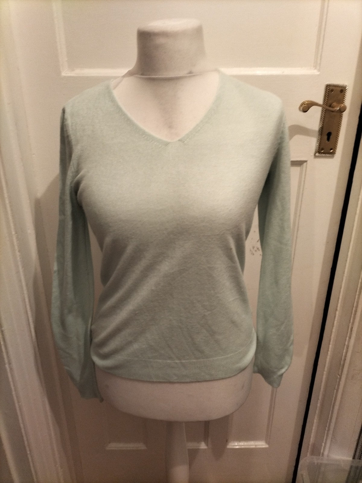 Ladies Primark Size 8 Pale Mint Long Sleeve Lightweight Jumper