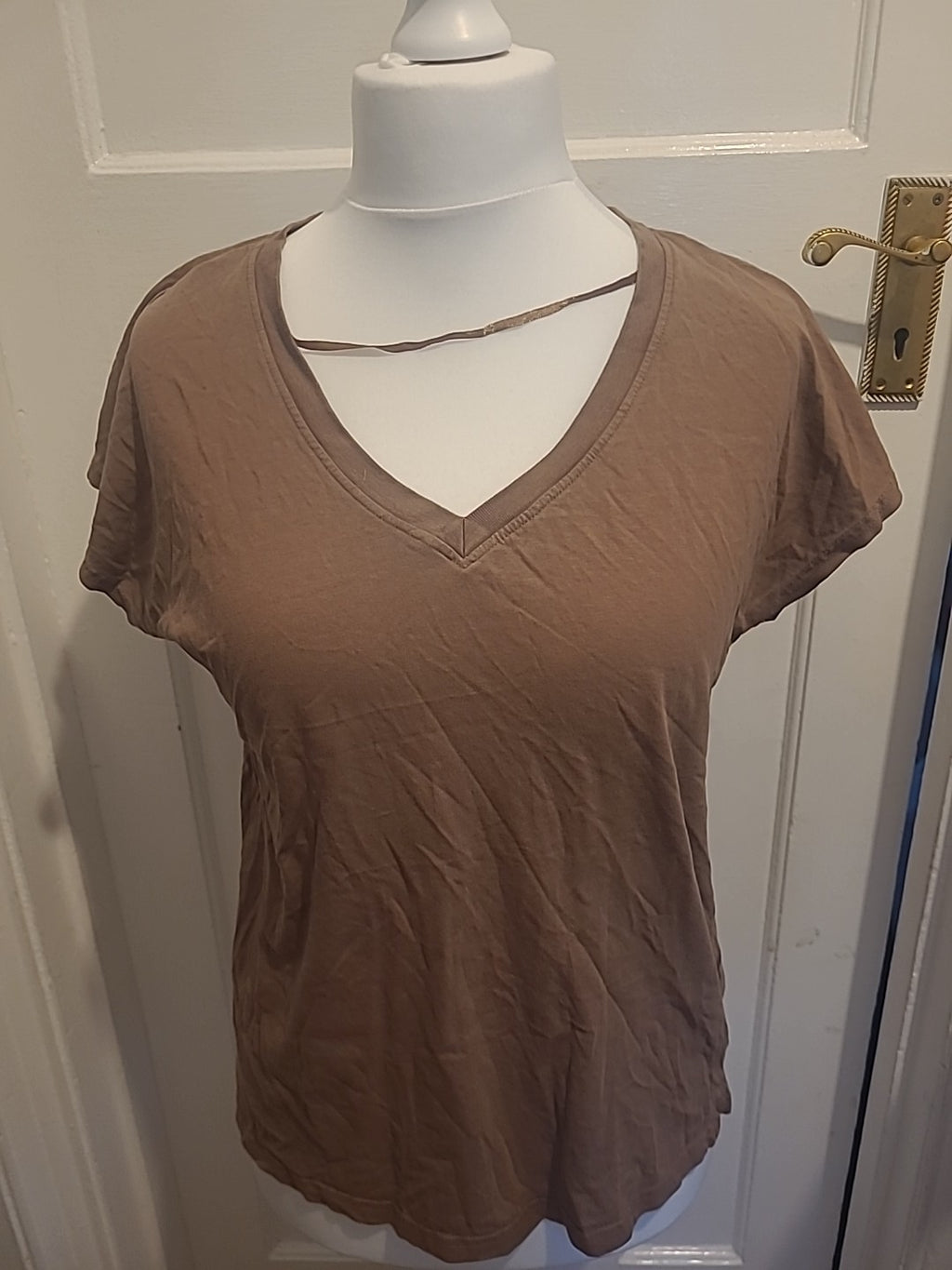 Ladies Beloved Size XL Brown V-neck Short Sleeve Blouse