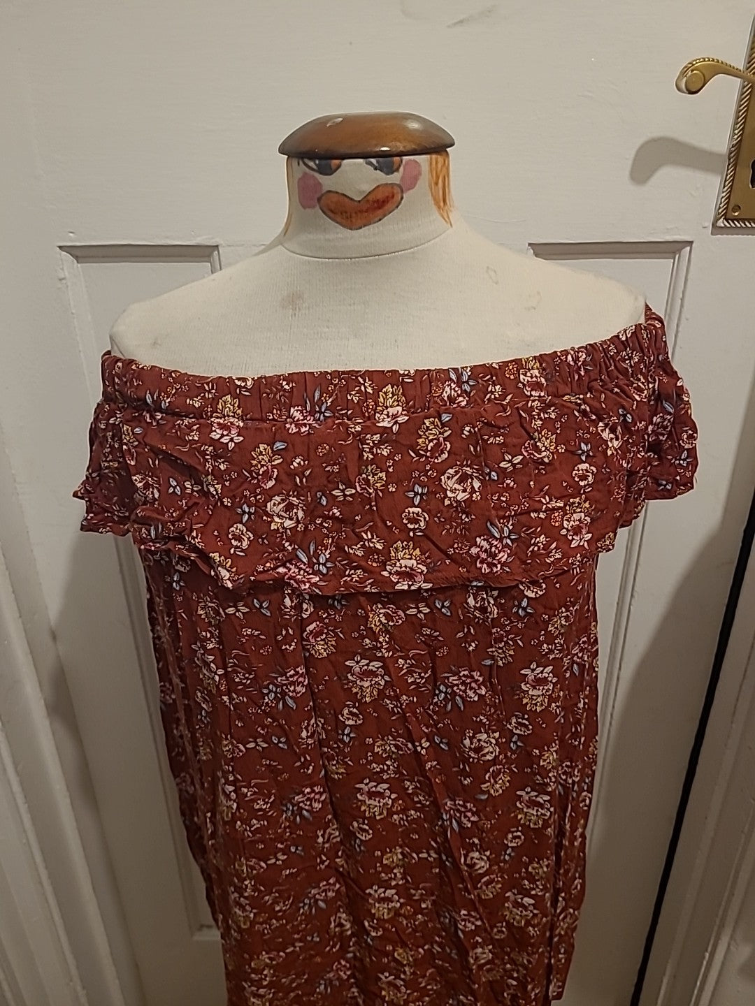 Ladies Primark Size 10 Purpley Red Floral Sleeveless Frilly Hem Longline Top