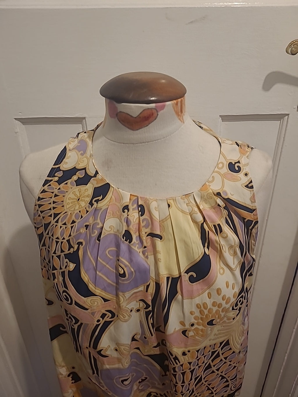 Ladies Dorothy Perkins Size 12 Pink Yellow Beige Black Aztec Sleeveless Tshirt