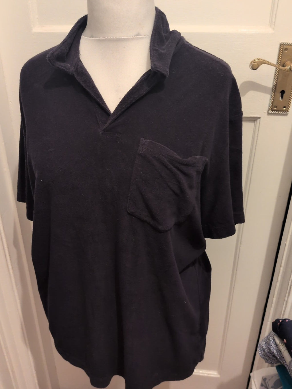 H&M XL Black Regular Fit Short Sleeve Shirt