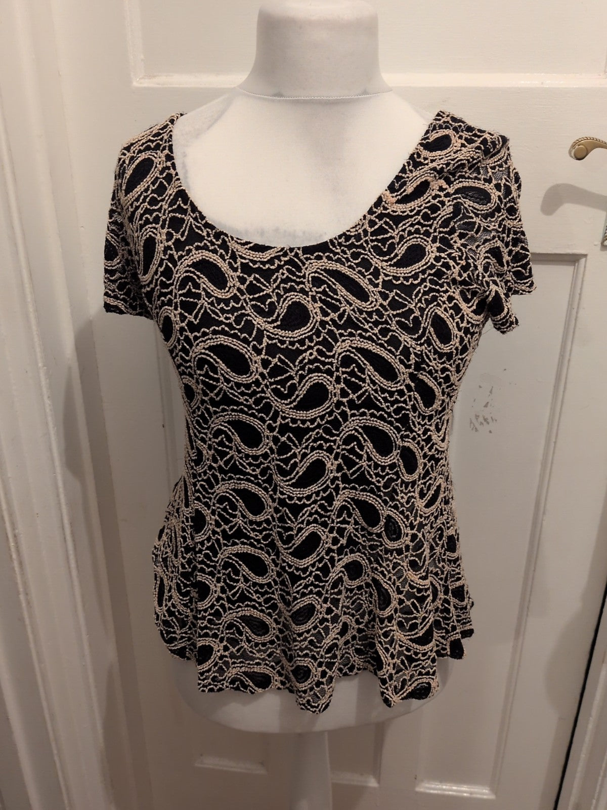 Izabel London 14 Brown And Black Lace Sleeveless Blouse Etop