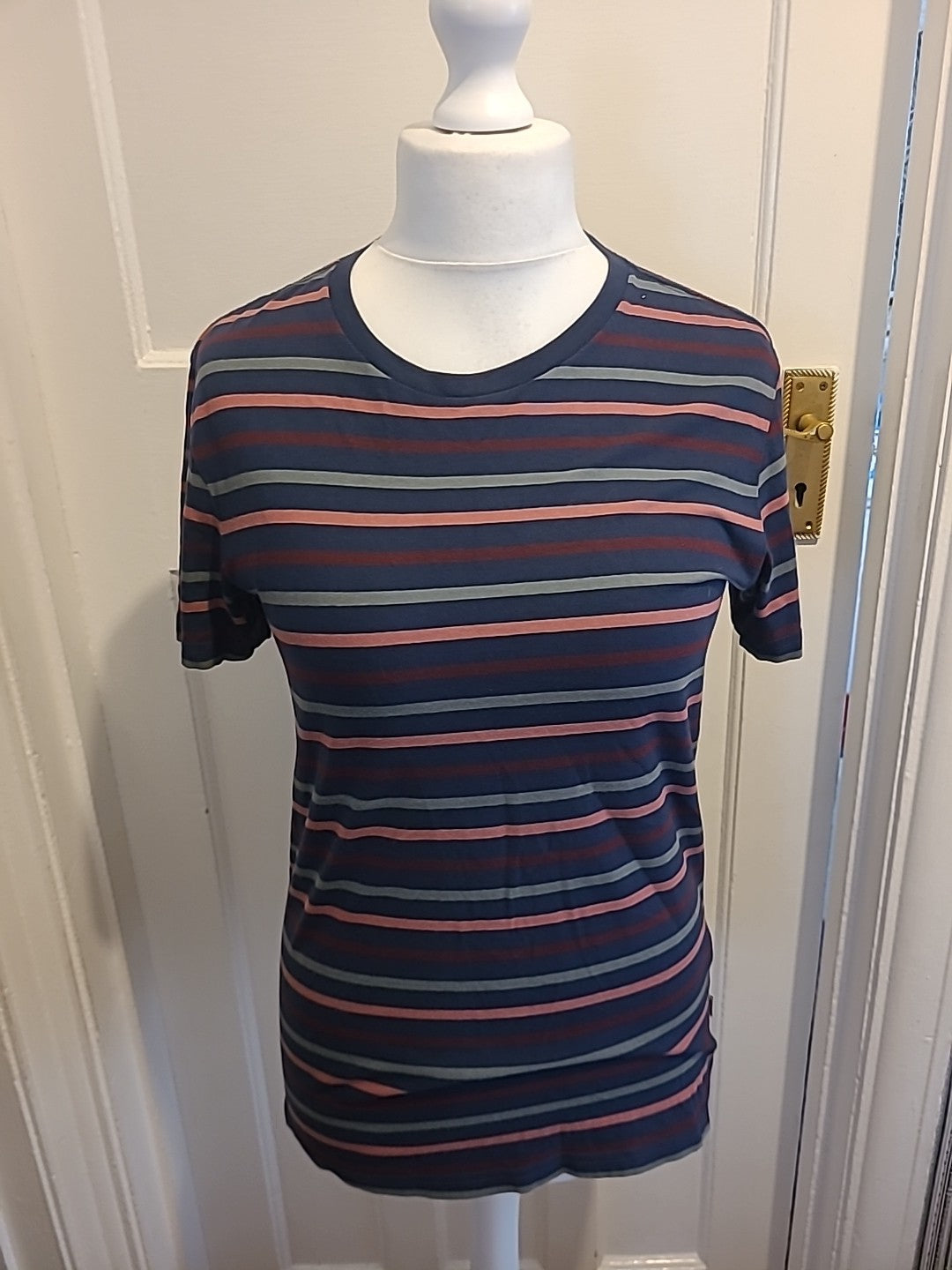 Mens Fat Face Size XS Multi Striped Short Sleeved Tshirt
