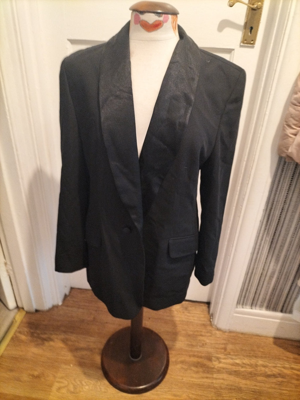 Ladies Design Mur Size Euro 40 Black Lined Blazer