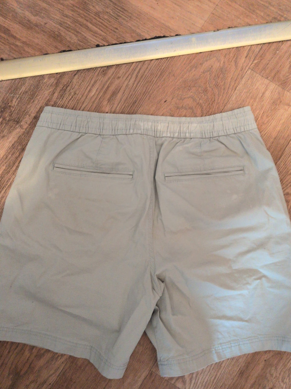 Mens Denim&Co Medium Pale Green Tennis Short Elasticated
