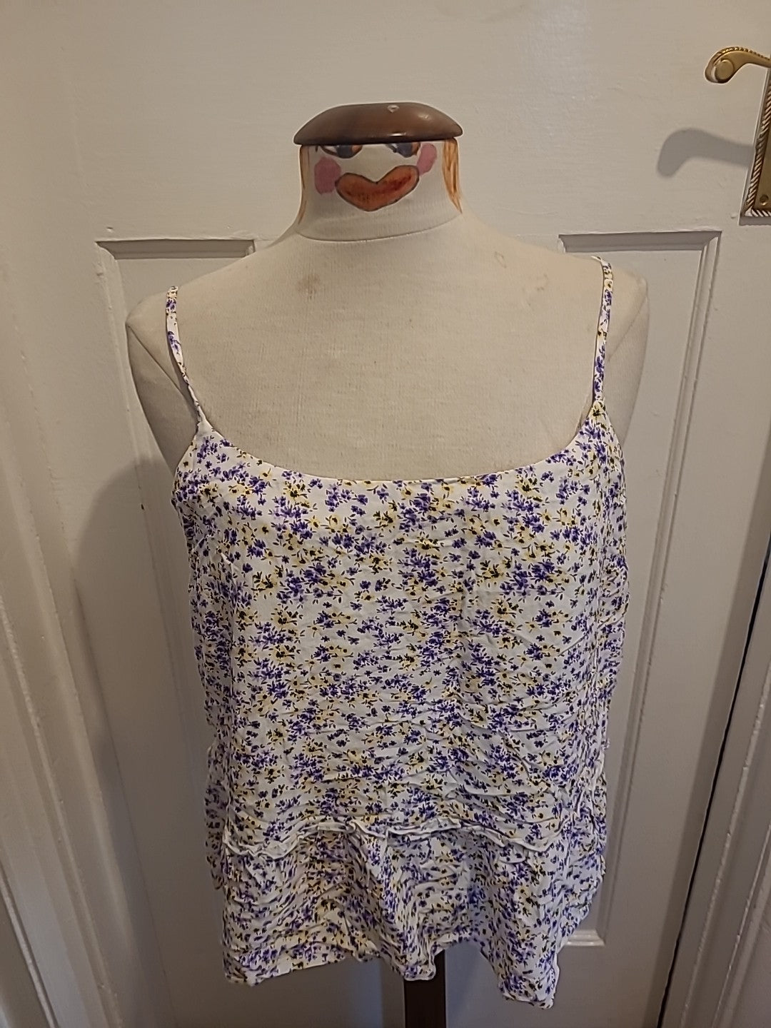 Ladies George Size 14 Purple White And Yellow Floral Sleeveless Top