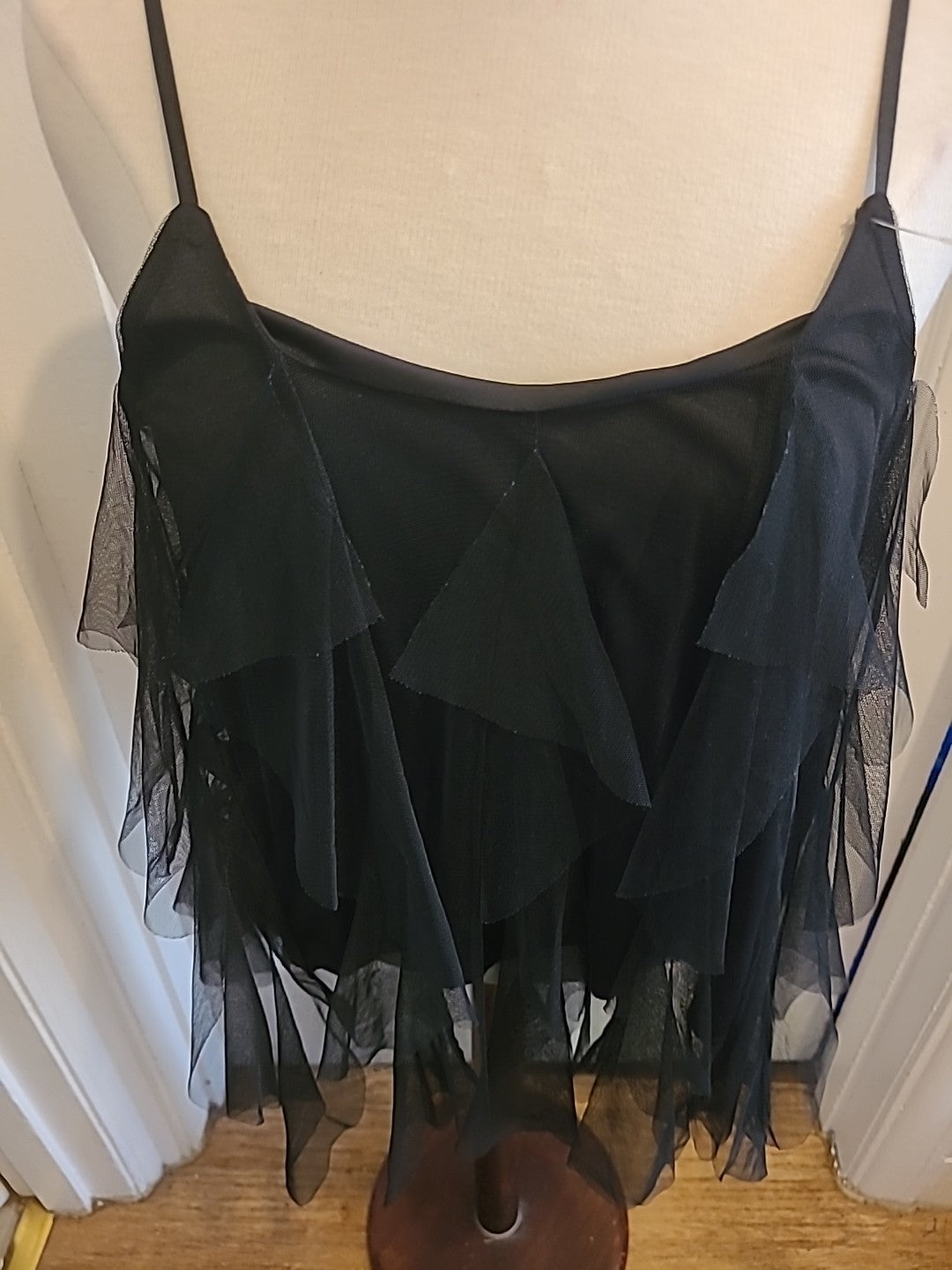 Ladies Cameo Rose Size 10 Black Sleeveless Blouse