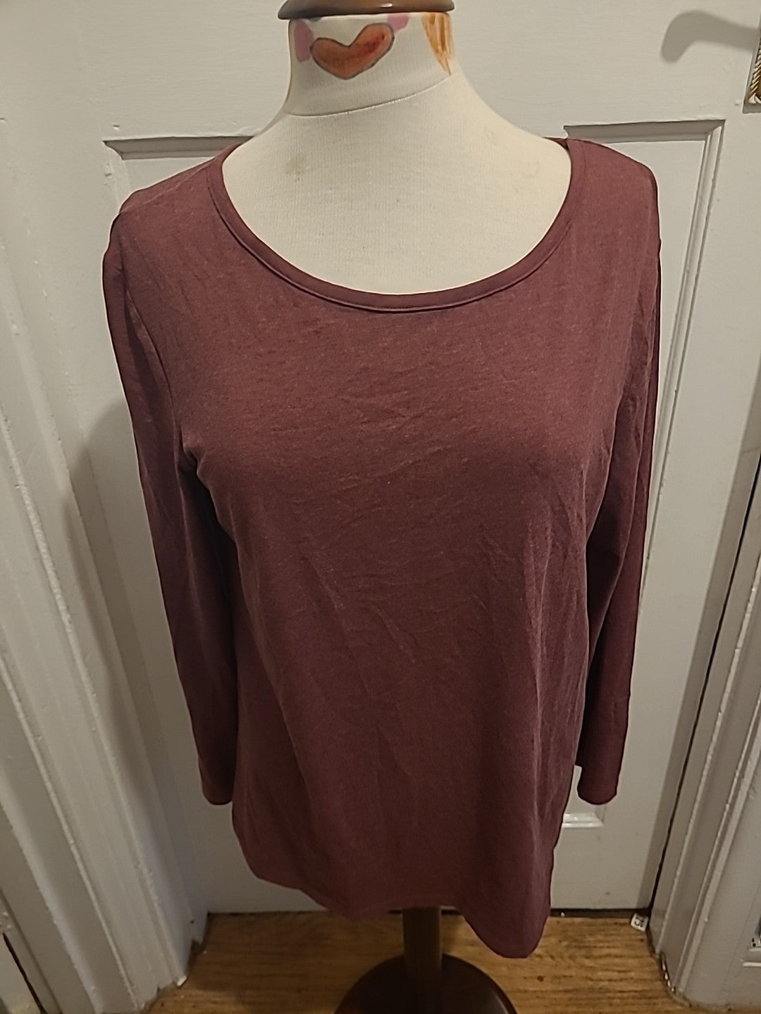 Mens Rainbow Size Medium Purple Long Sleeved Tshirt