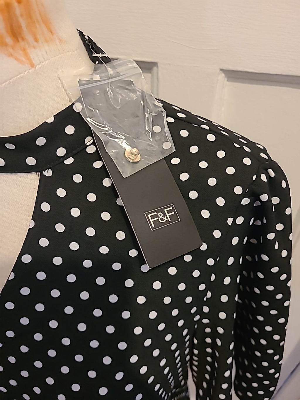 Brand New Ladies F&F Size 10 Navy White Spotted Short Sleeved Blouse