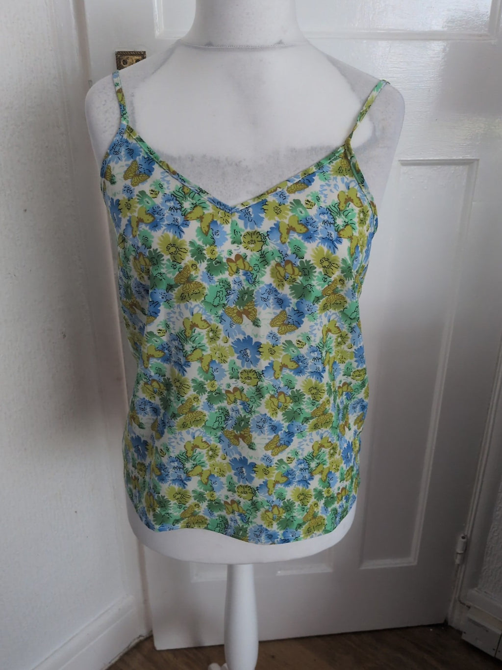 Shein Medium Green And Blue Floral Sleeveless Cami Top