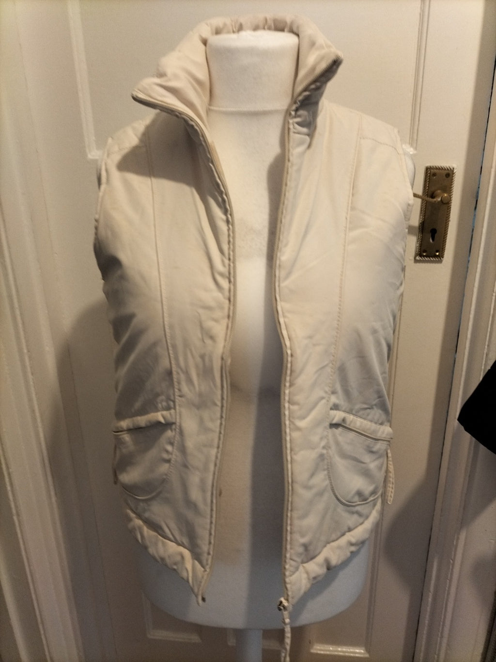 Ladies Dorothy Perkins Size 12 Pale Beige Puffer Jacket