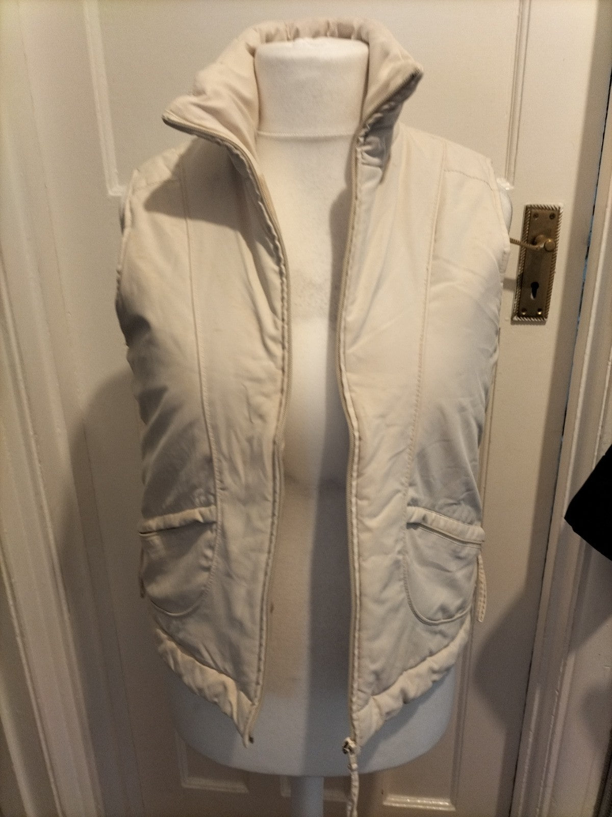 Ladies Dorothy Perkins Size 12 Pale Beige Puffer Jacket