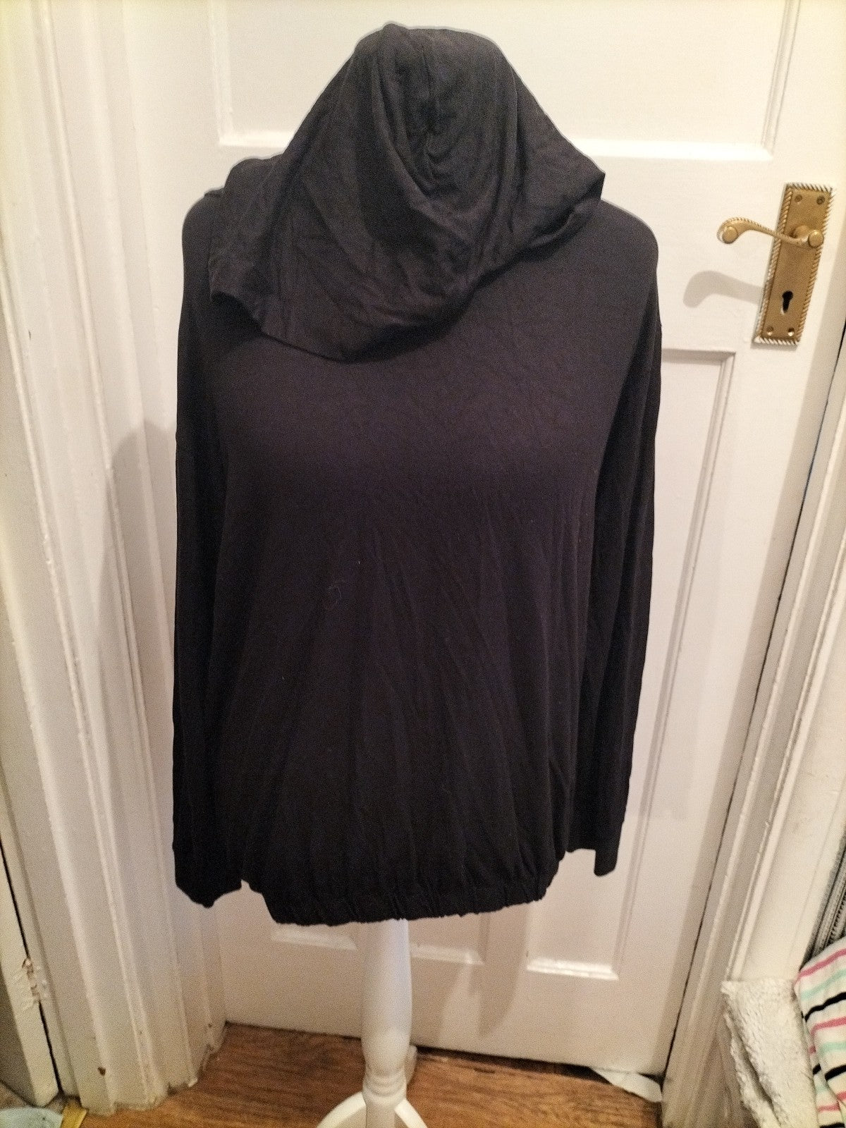 Tu 12 Black Long Sleeve Pullover Hoodie
