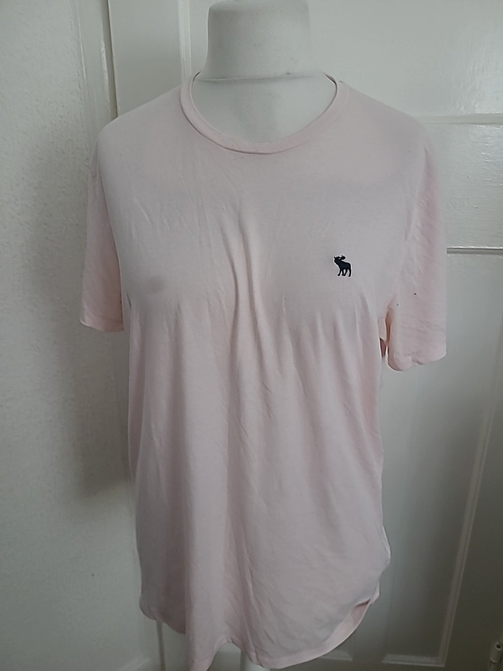 Mens Abercrombie&Fitch Size XL Pink Short Sleeved Tshirt Bobbling