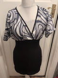 Ladies Size Medium Black And Silver Short Sleeve Top