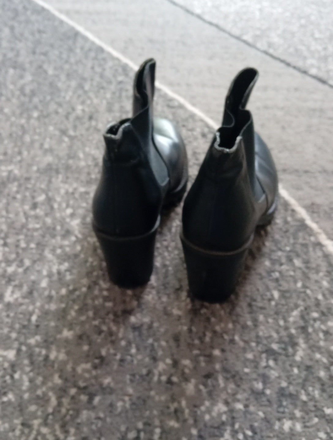 Ladies Black Boots Carvela Kurt Geiger Size 4 Free Delivery