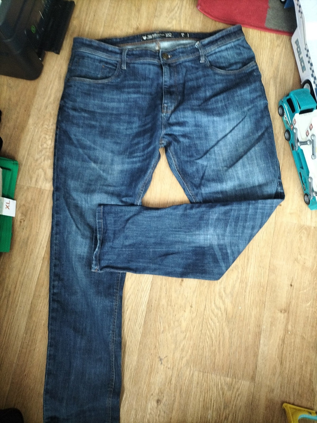 Mens Duck And Cover Size 40s Slim Fit Jeans