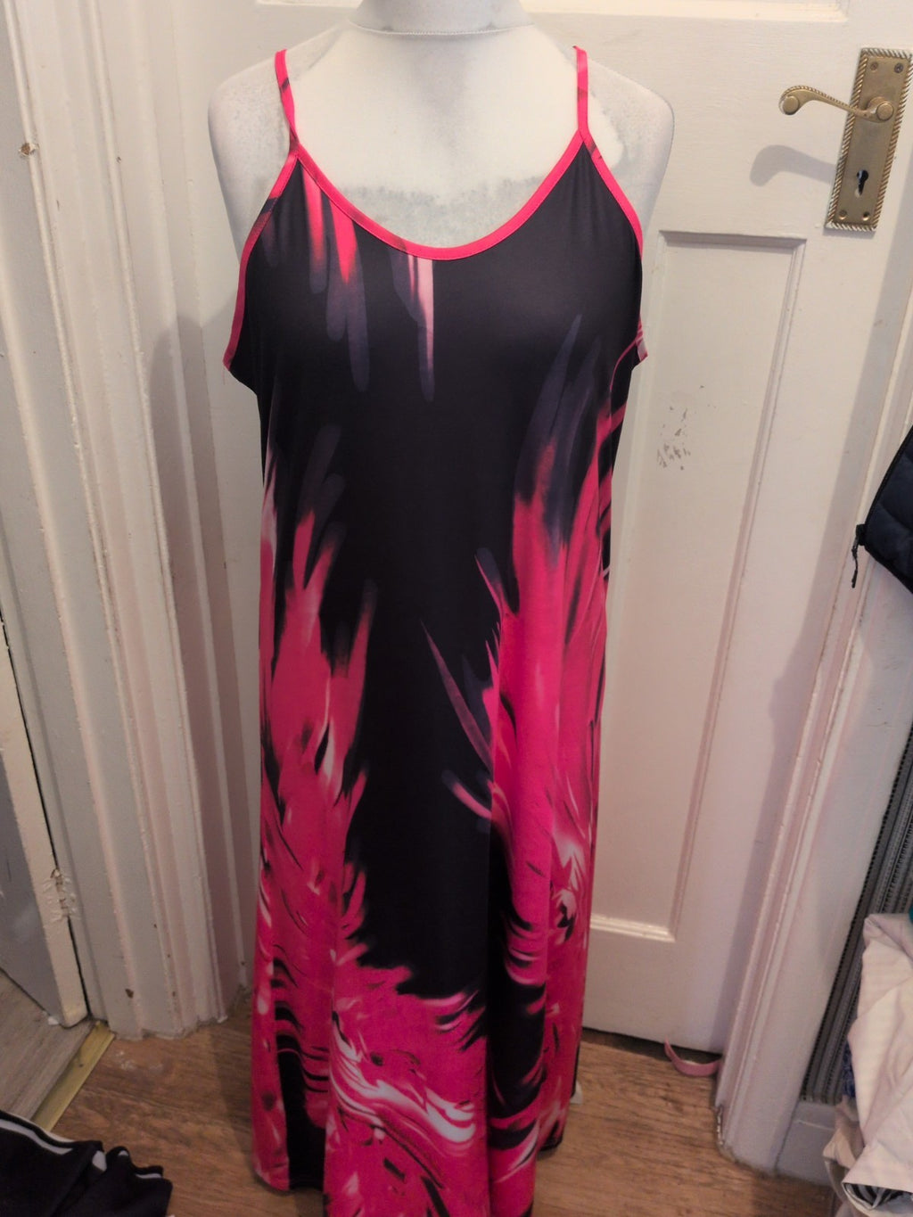 Large Pink And Black Sleeveless Dress Long Length
