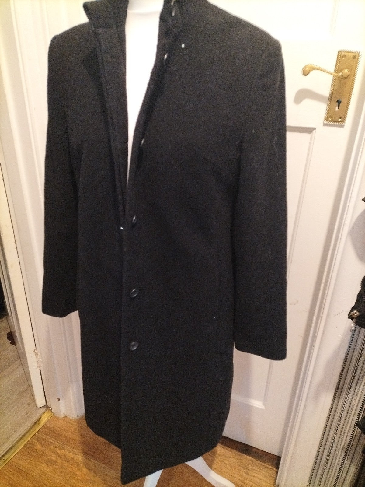 Ladies Amaranto Size Large Black Lined Long Length Coat