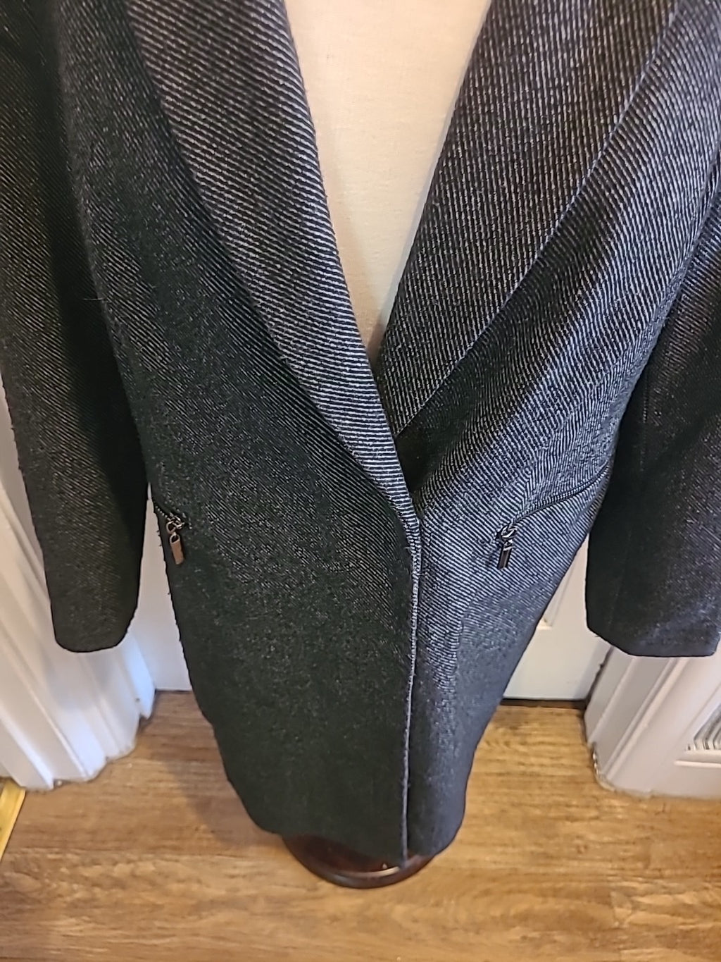 Ladies Marks And Spencer Size 12 Grey Navy Lined Long Sleeved Jacket
