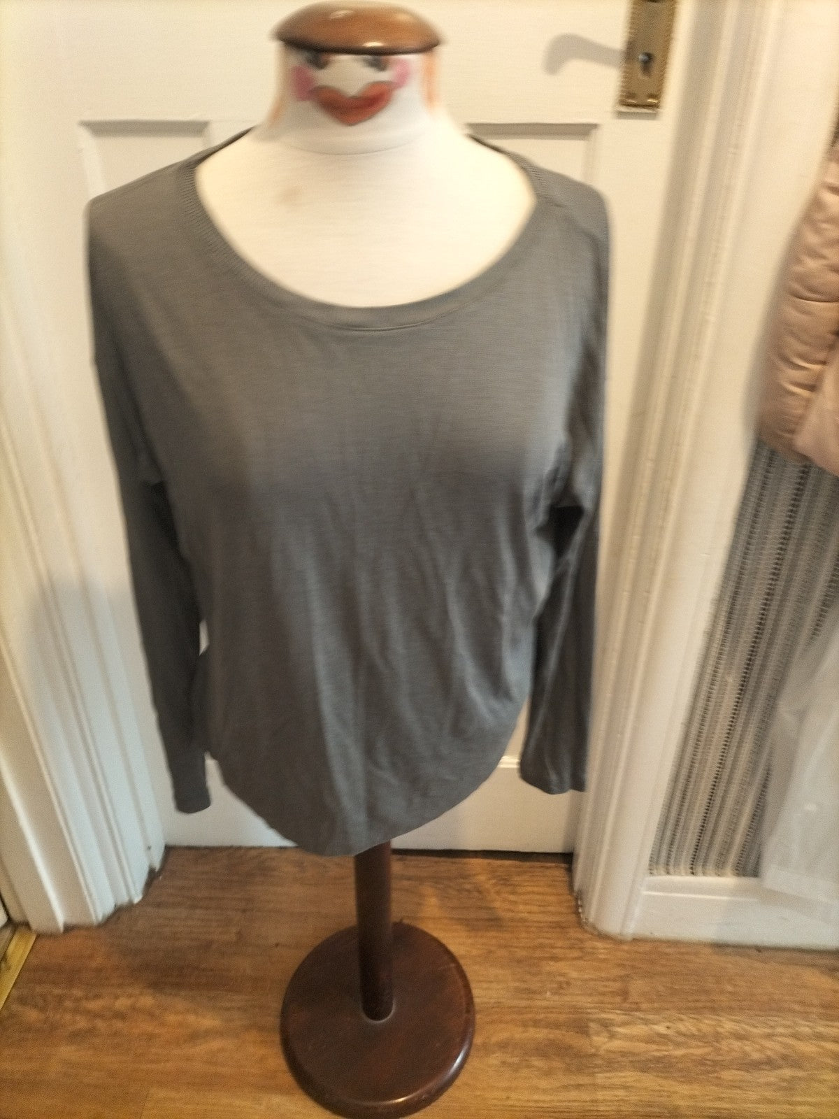 Ladies Bennetton Size Large Grey Long Sleeved Tshirt
