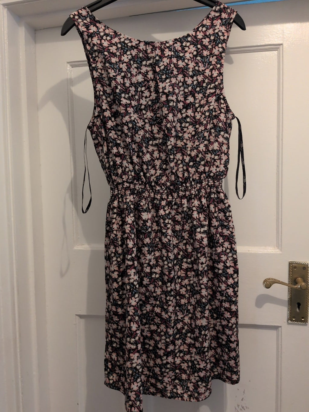 New Look 8 Black Floral Lined Fit And Flare Dress
