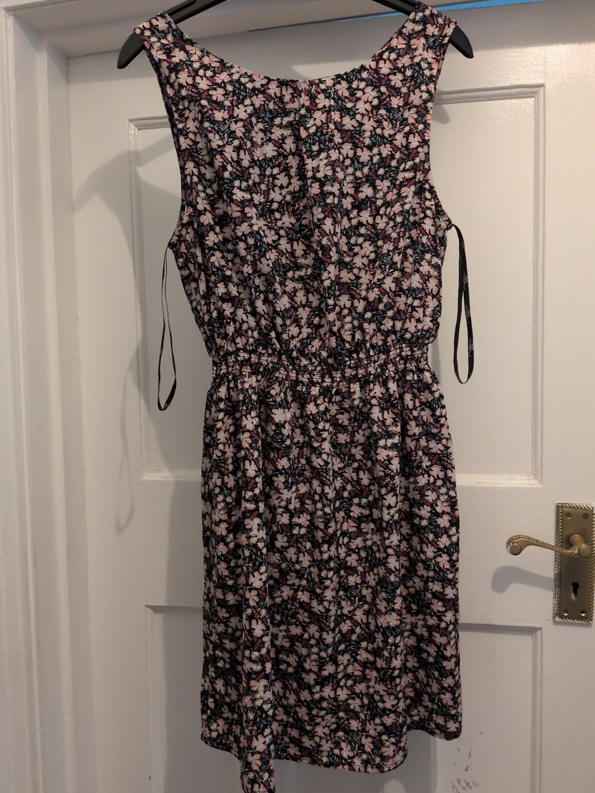 New Look 8 Black Floral Lined Fit And Flare Dress