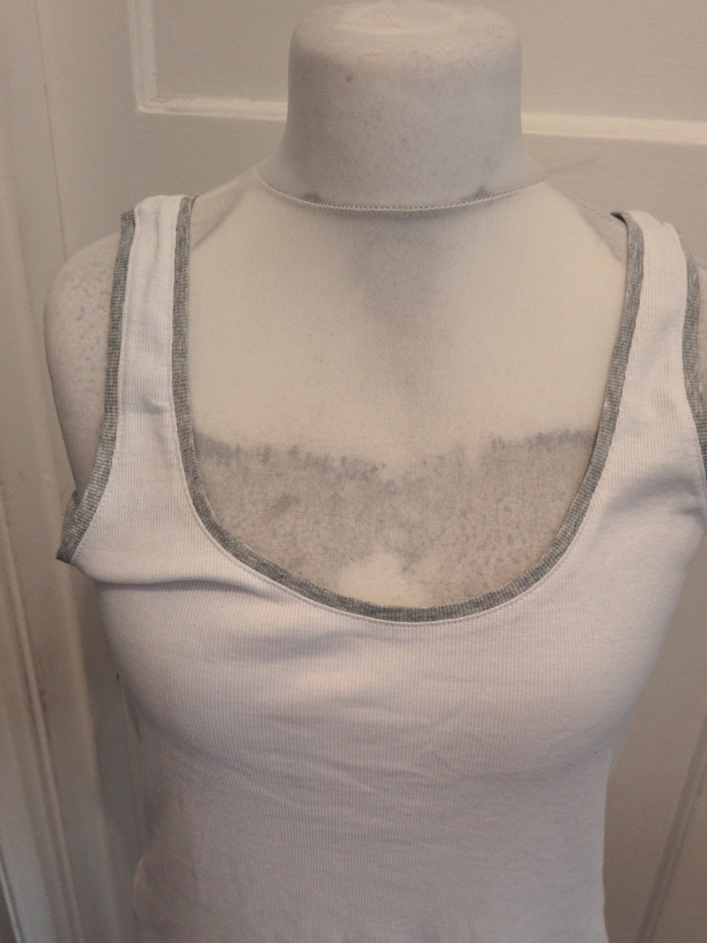 Next 18 White With Grey Trim Sleeveless Tank Vest Top
