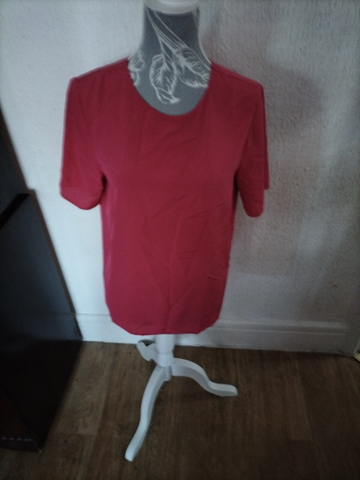 Ladies Marks And Spencer Size 8 Cerise Short Sleeved Blouse