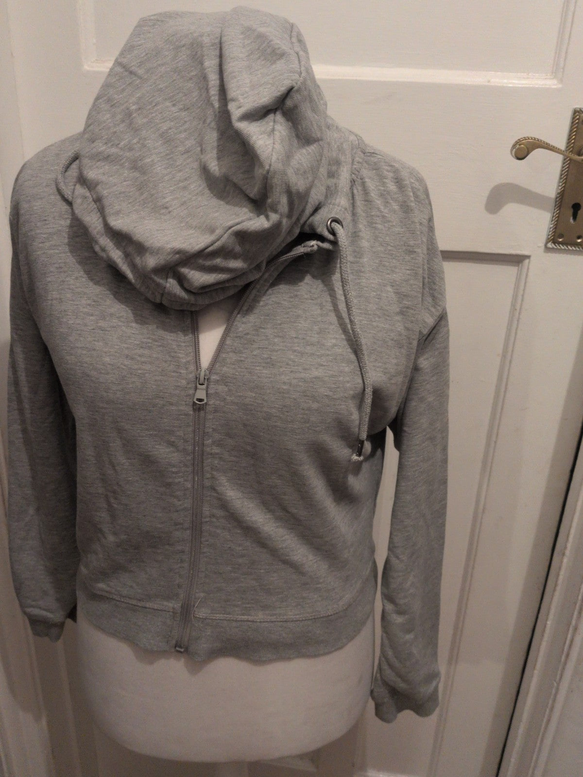 Ladies Brace Soul Size Small Grey Full Zip Hoodie