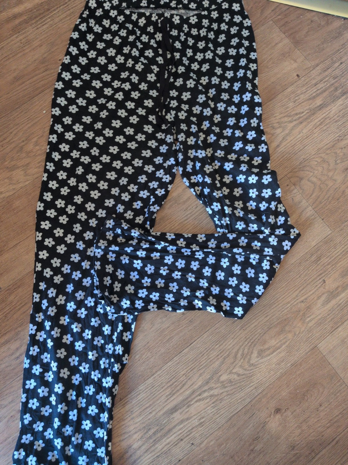 Ladies George Size 8-10 Flower Pyjama Bottoms Black And White Elasticated