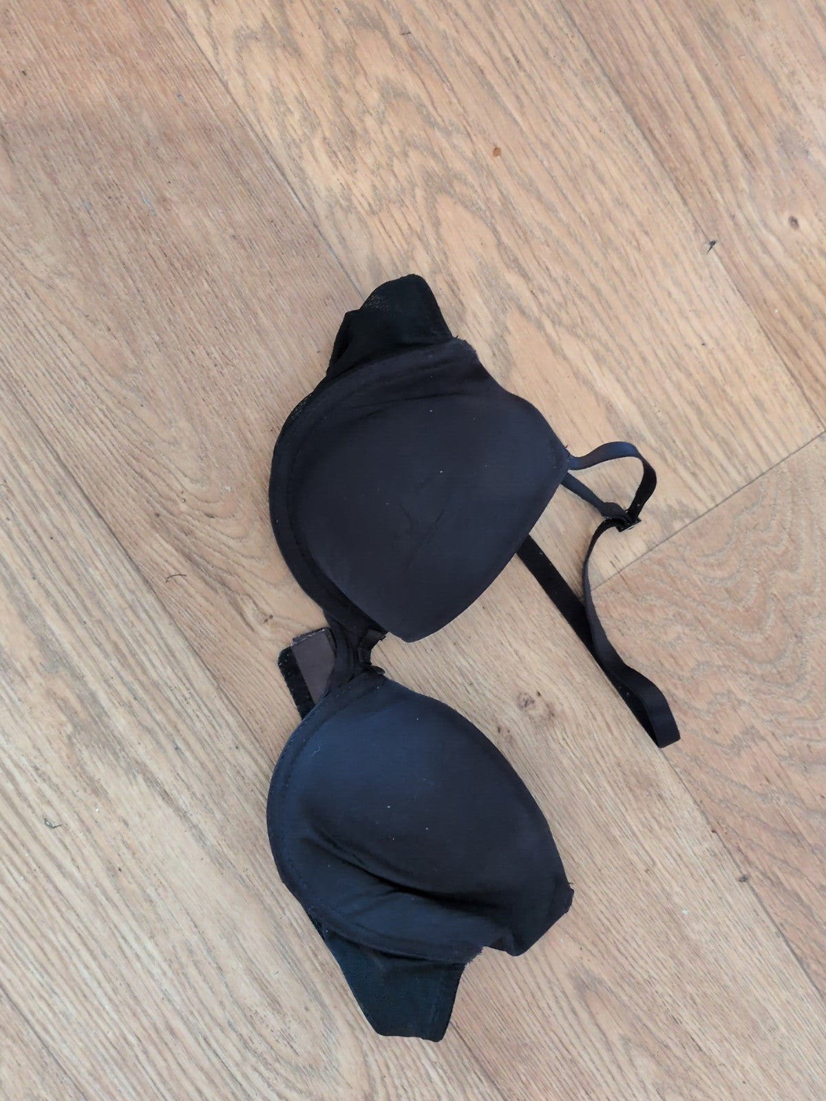 Black 32A Padded And Wired Bra