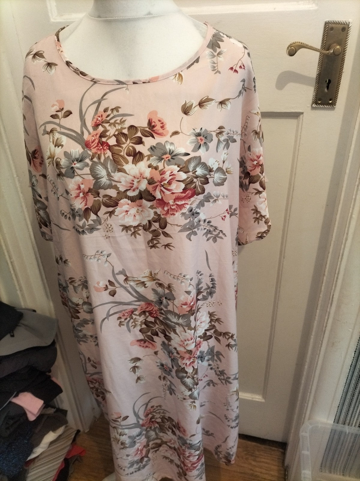 Ladies Shein Curve Size 4xl Pink Floral Short Dress
