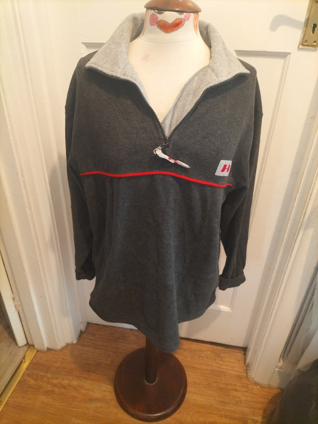 Ladies Winter Wonderland Size Medium Grey Pullover Jumper Austria