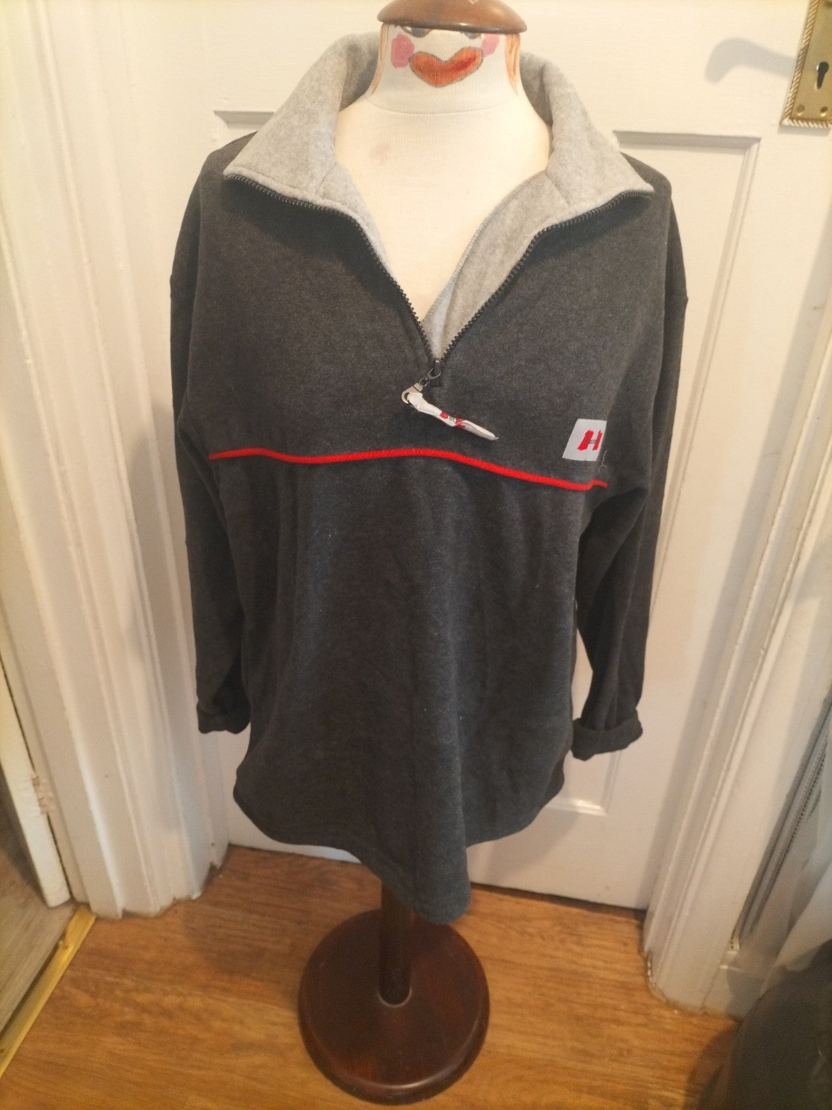 Ladies Winter Wonderland Size Medium Grey Pullover Jumper Austria