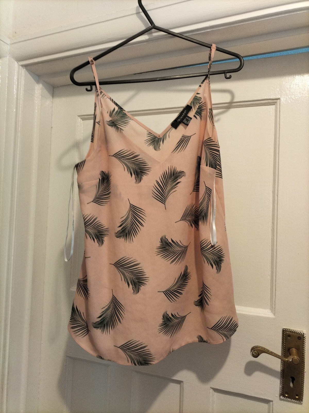 Ladies Primark Size 8 Pale Pink And Green Leaf Design Sleeveless Cami Top
