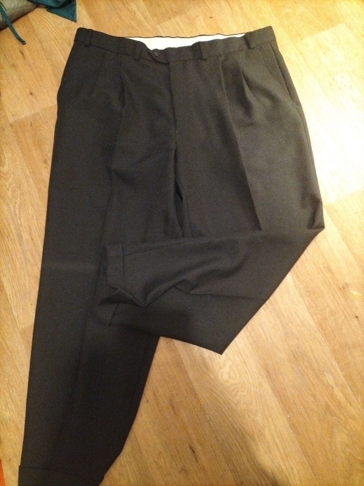 Mens BHS Size 40/29 Black Trousers