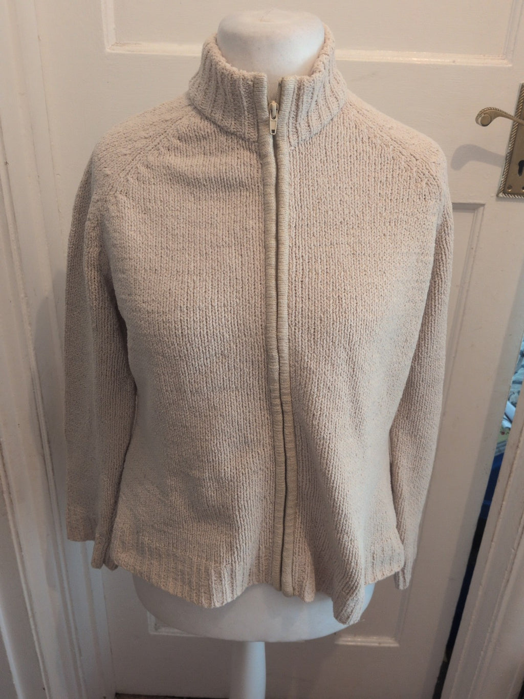 Ladies Tigi Size 14-16 Beige Full Zip Soft Jumper