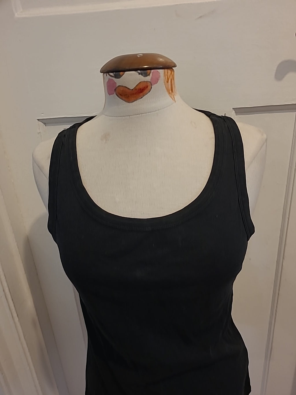 Ladies Tu Size 16 Black Vest Top(Couple Small Marks)