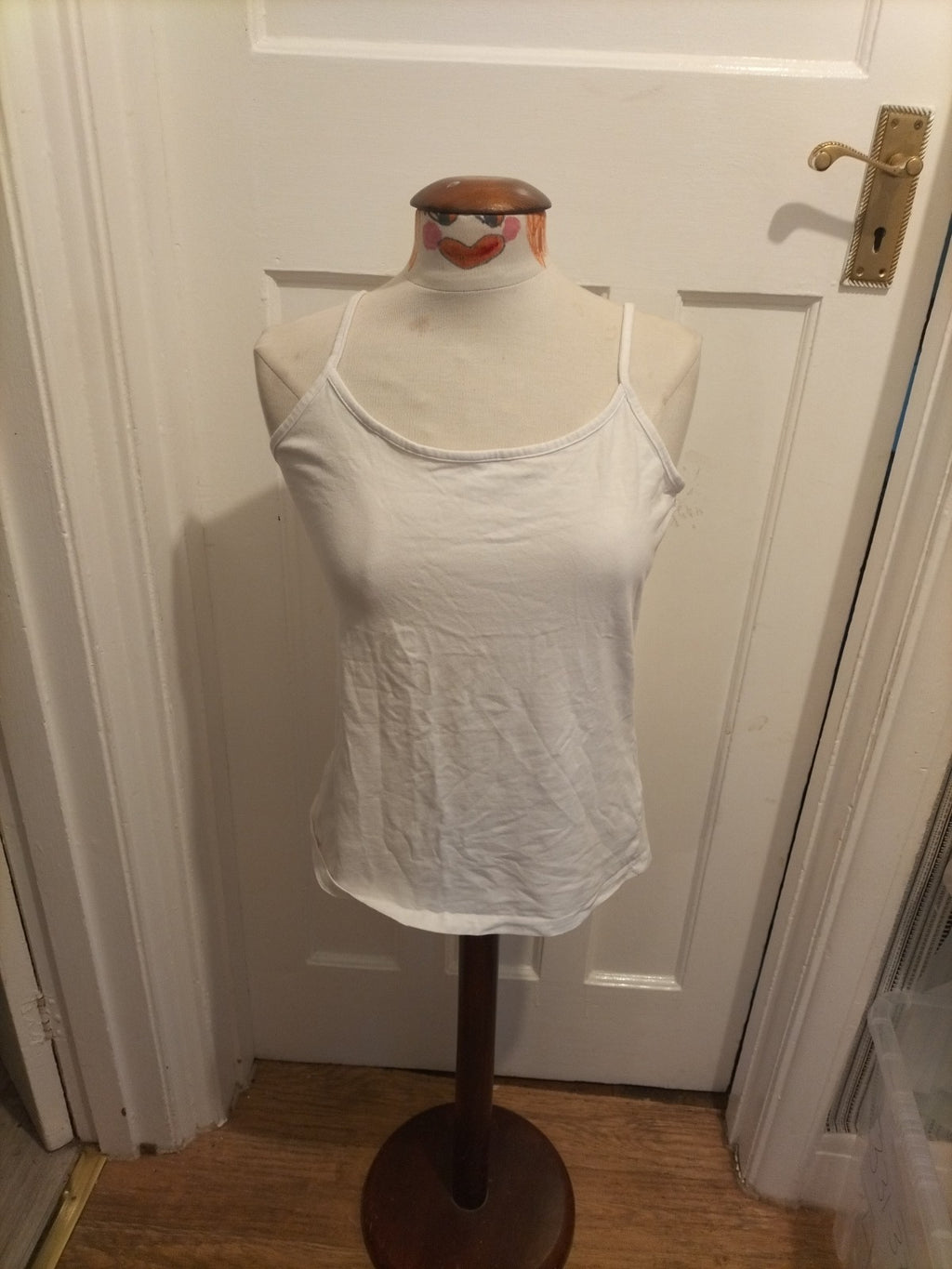 Ladies Beloved Size 2XL White Sleeveless Vest Top