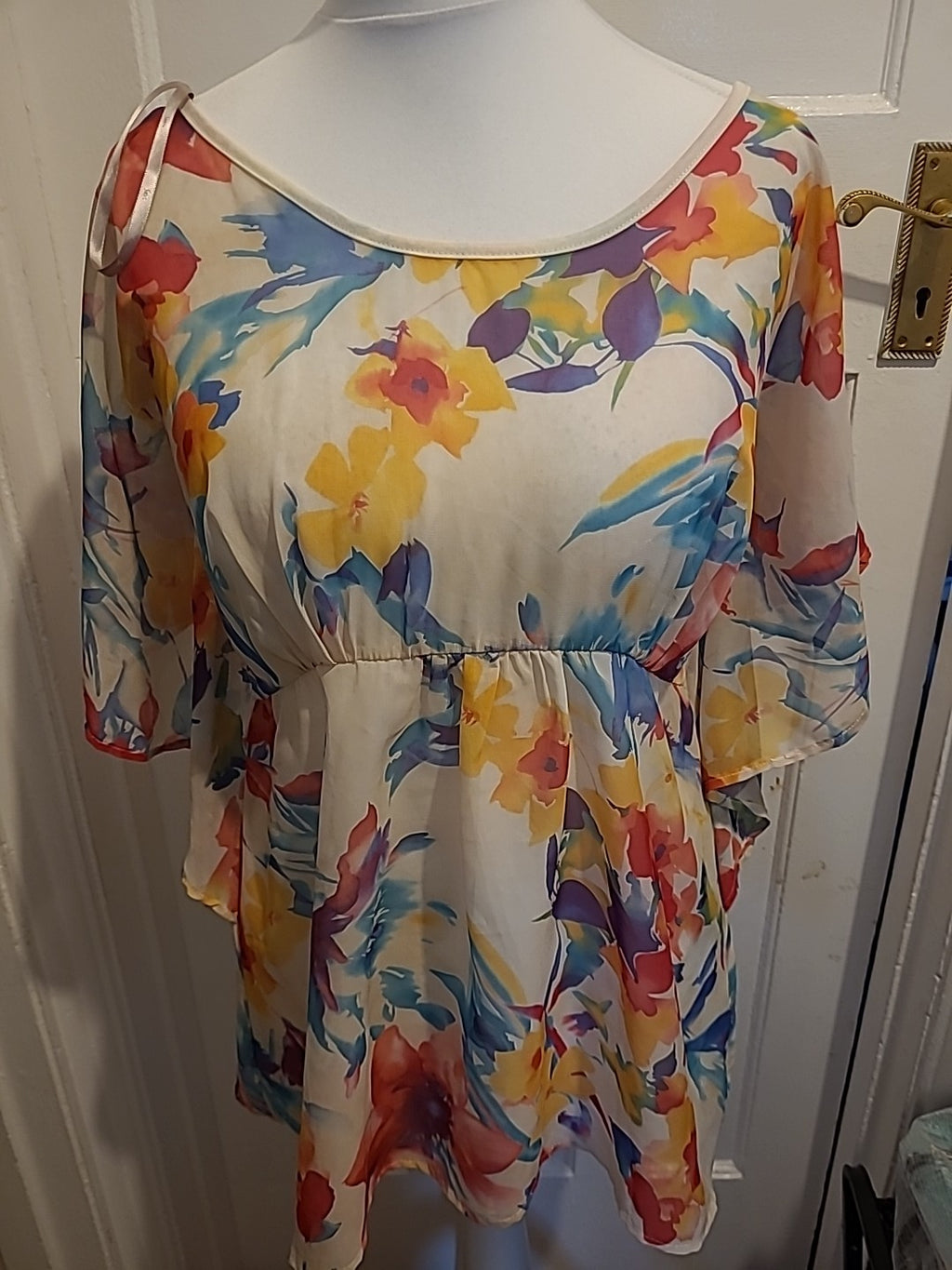 Ladies Soon Size 16 Multi Floral See Through Blouse