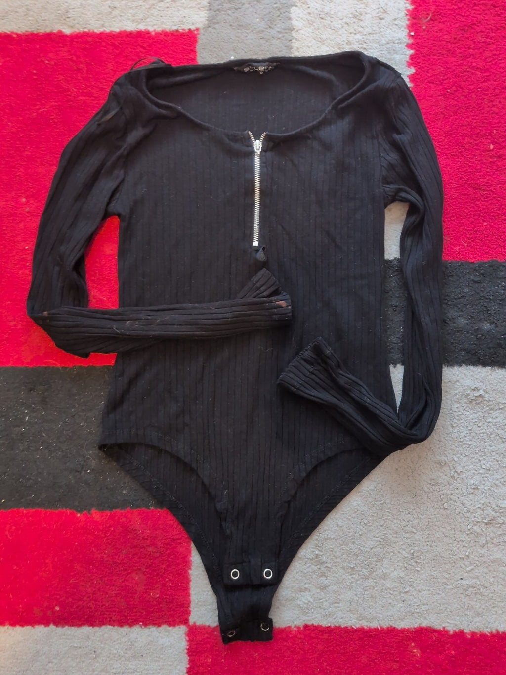Ladies Select Size 8 Black Long Sleeved Bodysuit