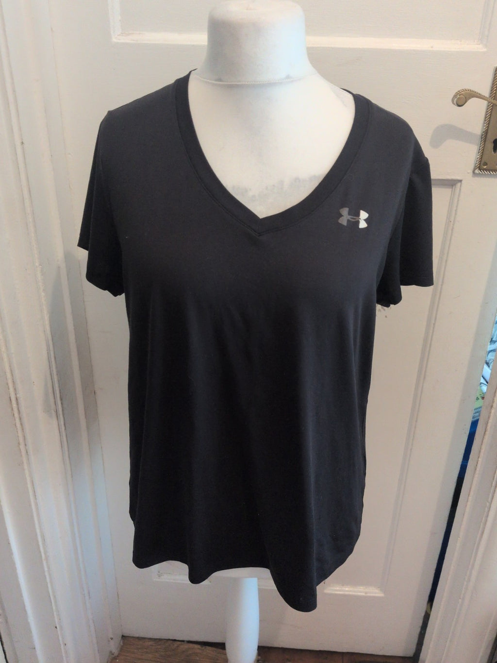 Mens Under Armour Size XL Loose Black Short Sleeve T-shirt