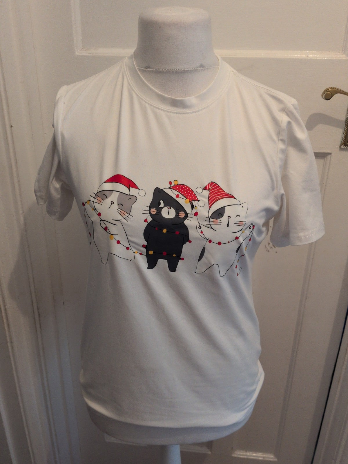 Small White Kitten Print short Sleeve Pyjama Top