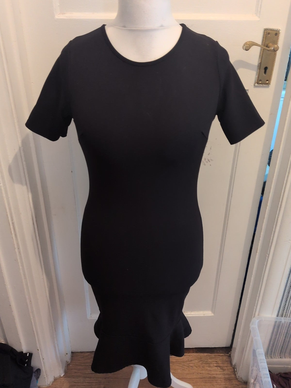 Boohoo 14 Black Short Sleeve Dress