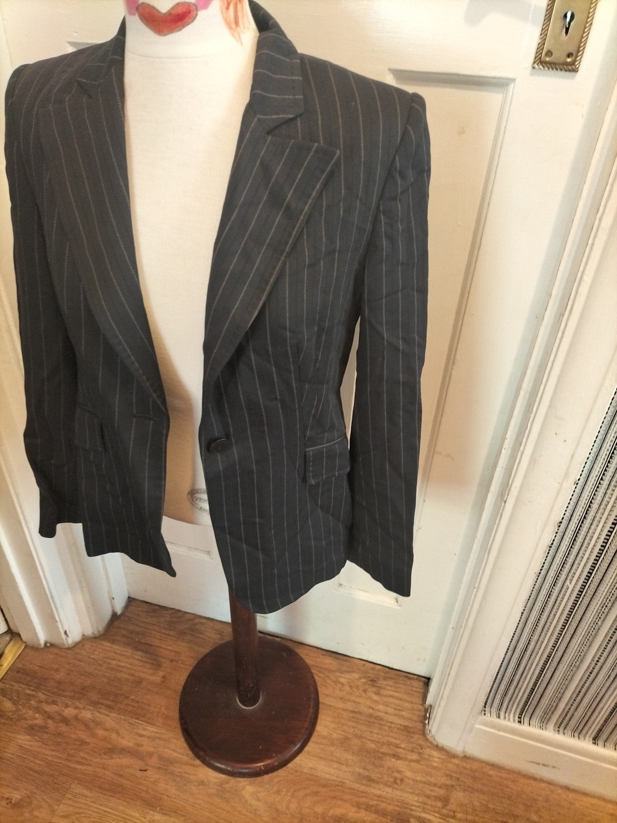 Ladies Podivm Size 12 Black With Thin Stripes Padded Lined Blazer