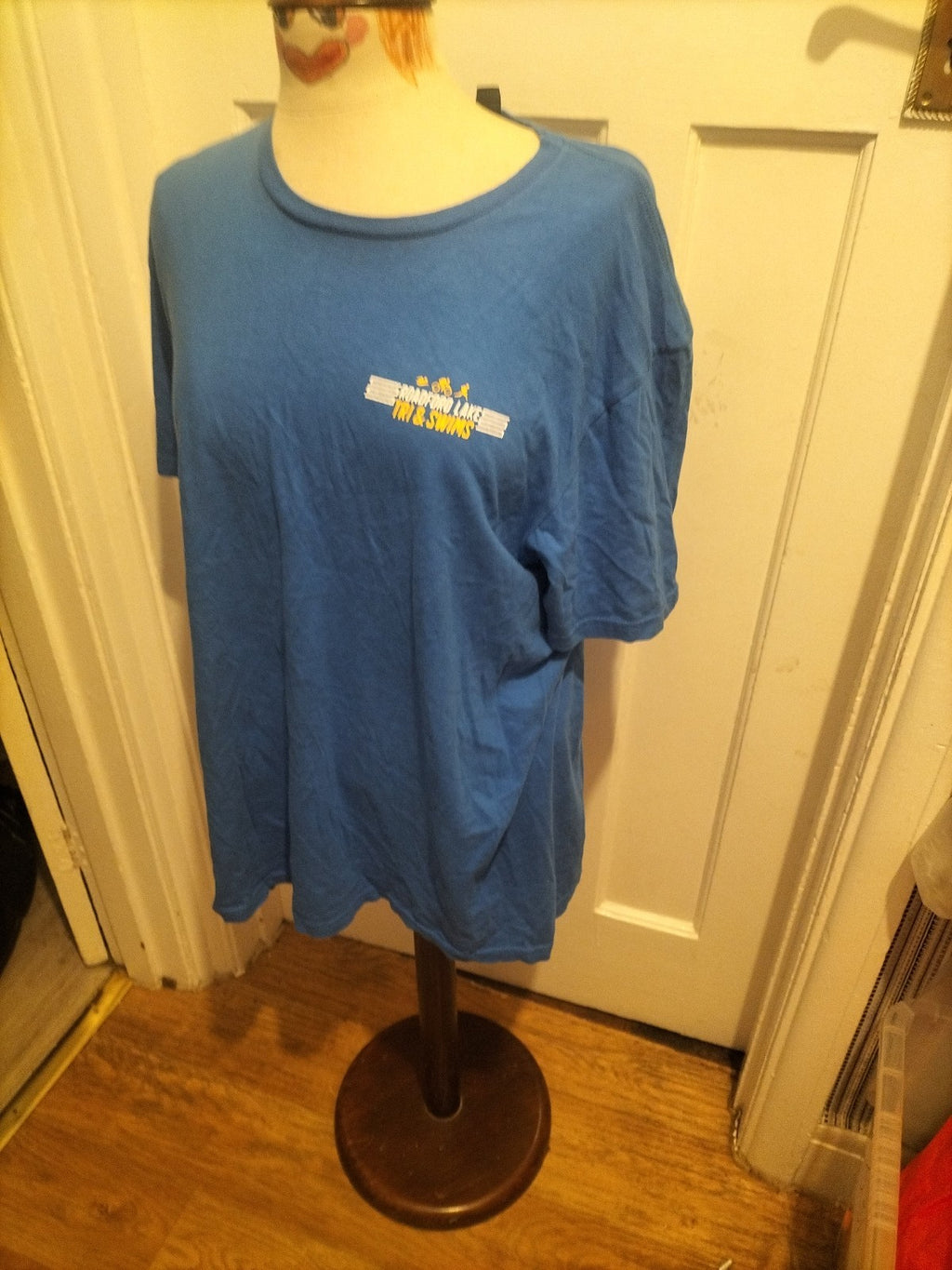 Mens Gildan Size Large Blue Printed Short Sleeved Tshirt